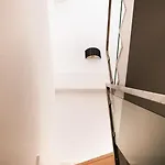 شقة Triplex With Garage - Praca Flores Lisboa