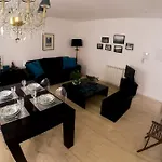 Triplex With Garage - Praca Flores شقة
