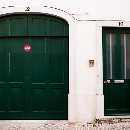 Triplex With Garage - Praca Flores