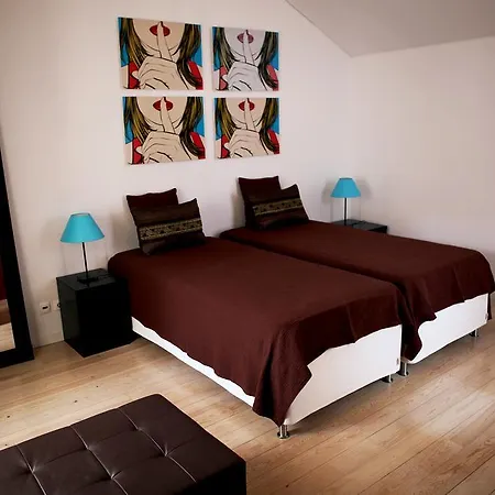 Triplex With Garage - Praca Flores 아파트