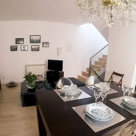 Triplex With Garage - Praca Flores شقة *