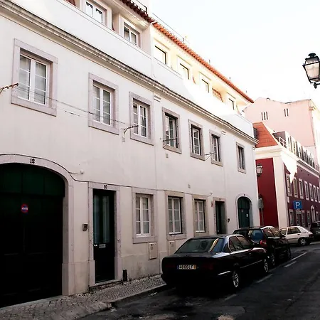 Triplex With Garage - Praca Flores * Lizbona