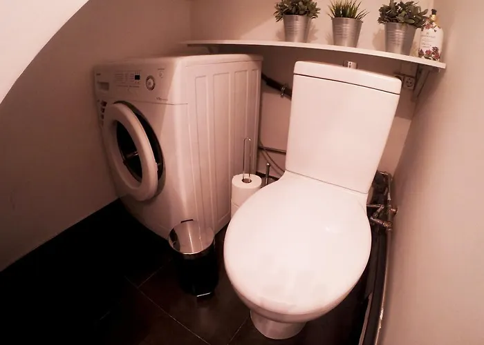 Apartment Triplex With Garage - Praca Das Flores Lissabon